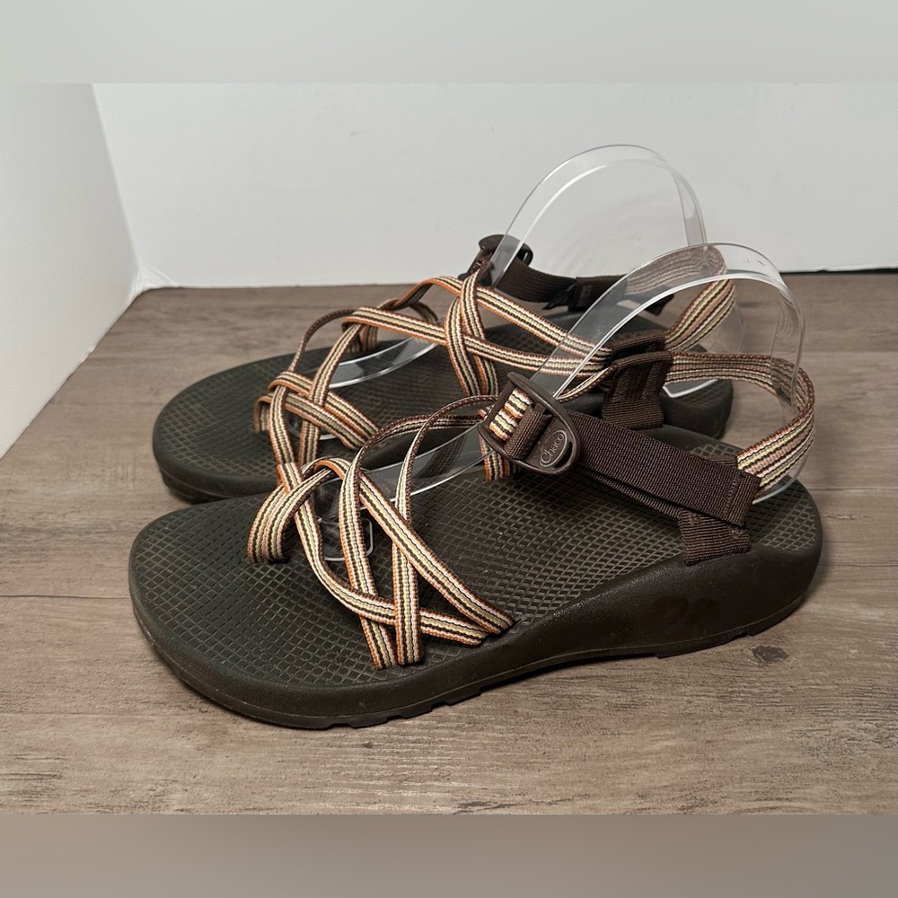 CHACO Women's Size‎ 11 Orange & Brown Strappy Buckle Sport Hiking Sandals.